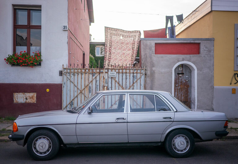 Berlin - alter Mercedes