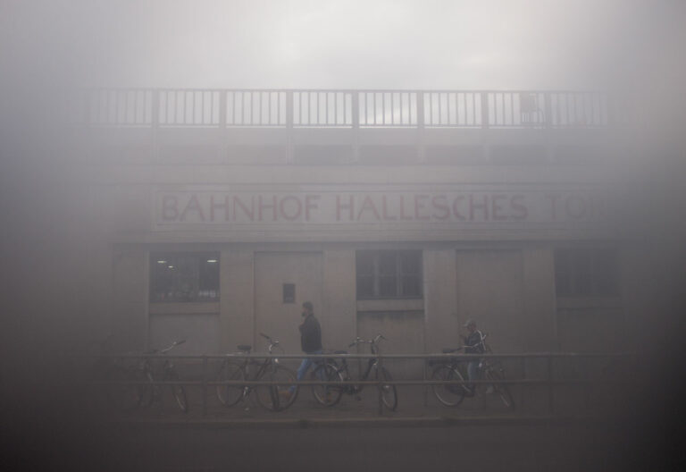 U-Bahnhof Hallesches Tor am Ende der Friedrichstraße