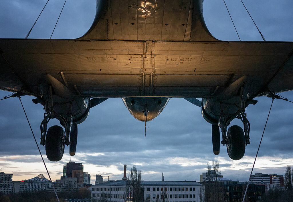 Ein Flugzeug im Technikmuseum Berlin